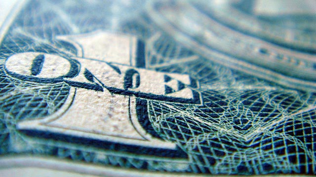 "macro dollar" by Chris Dlugosz licensed under CC BY 2.0