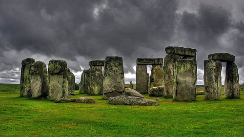 "Stonehenge" by Qalinx licensed under CC BY 2.0