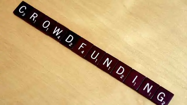 "Crowdfunding" by Simon Cunningham licensed under CC BY 2.0